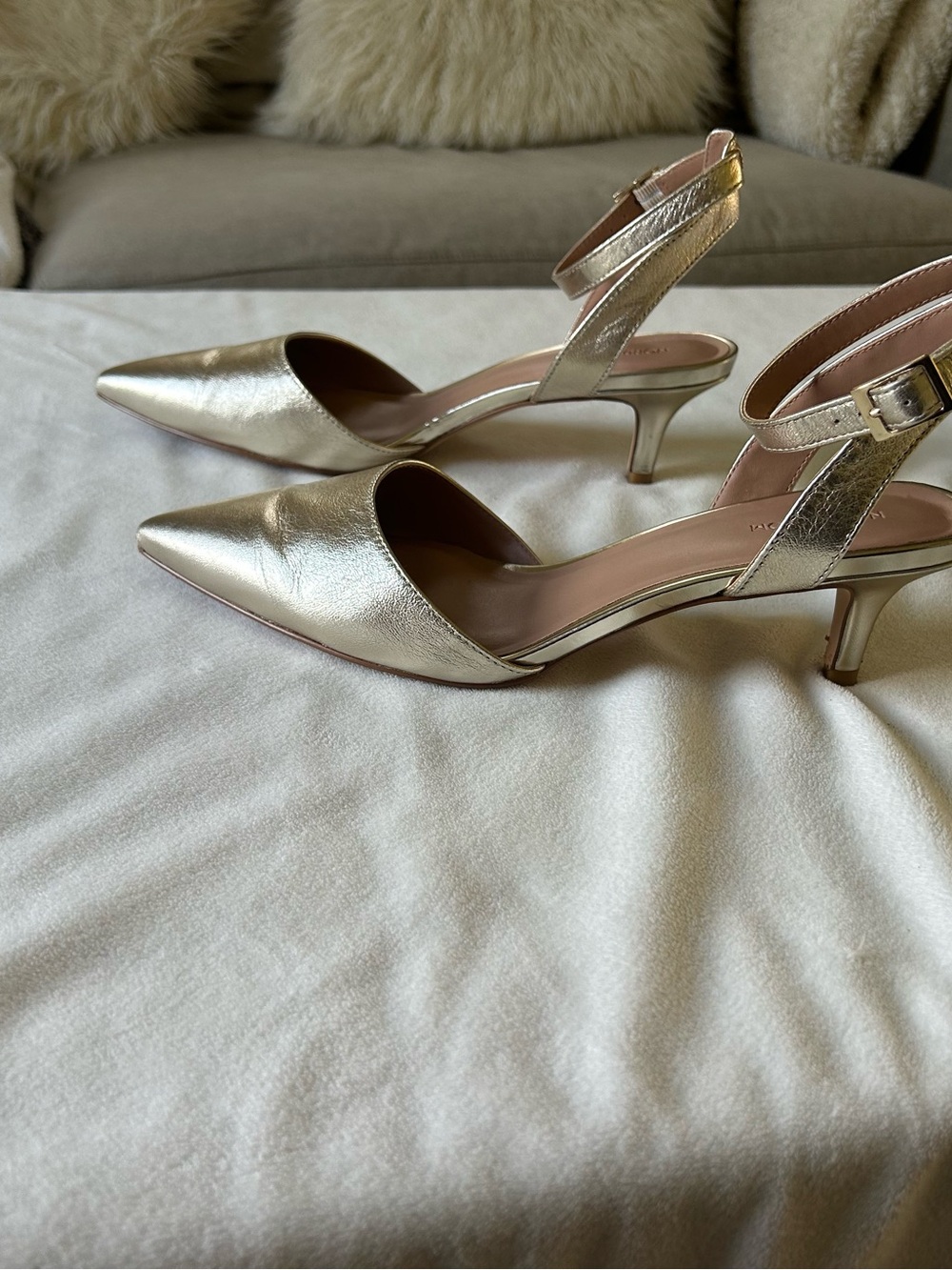 Nordstrom Metallic Gold Pointed-Toe Ankle-Strap Pumps - Picture 4 of 5